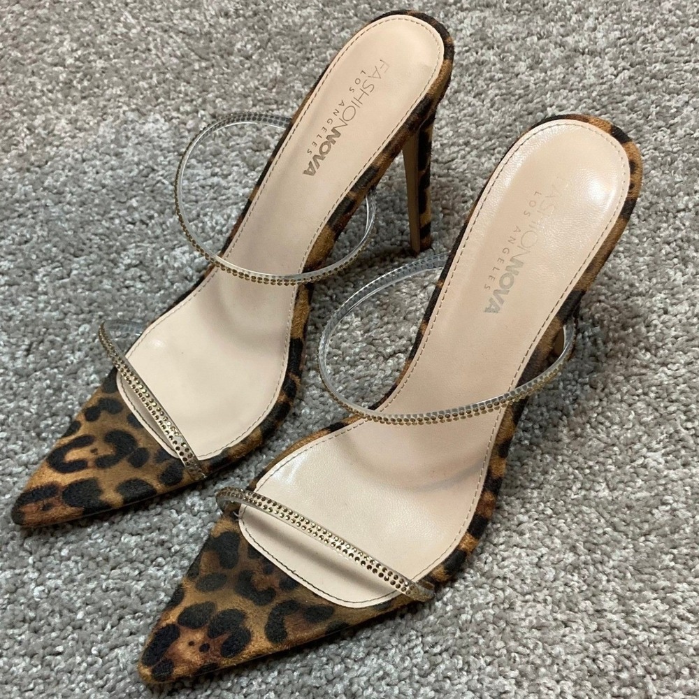 Fashion Nova Women's Leopard Print Heels Size 10 Rhinestone Stiletto Mules Great
